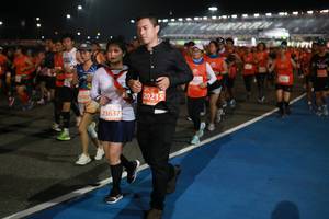 BIB: 20215, 23107, 23637
                            <button type="button" onclick="openModal(10786994)" class="btn btn-primary btn-sm float-right btn-popup" data-toggle="modal" data-target=".modal-high-quality">
                        <i class="fas fa-shopping-cart"></i> Add to Cart
                    </button>
                                            <button type="button" onclick="isThisMe(10786994, true)" class="btn btn-success btn-sm float-right btn-popup btn-isme hidden" data-toggle="tooltip" data-placement="bottom" title="นี่คือรูปของคุณใช่ไหม คลิกที่นี่เพื่อเอาเข้าอัลบั้ม">
                        <i class="fas fa-plus"></i> Add to album
                    </button>
                    <button type="button" onclick="isThisMe(10786994, false)" class="btn btn-warning btn-sm float-right btn-popup btn-isnotme hidden">
                        <i class="fas fa-ban"></i> Remove from album
                    </button>